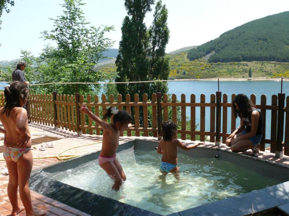 Casa Rural Ruralba Alba de los Cardaños Екстериор снимка